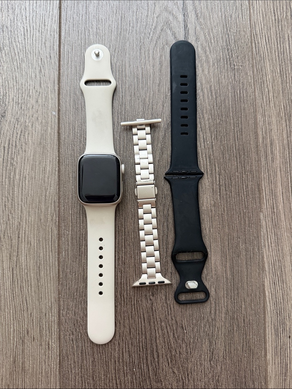Apple series 7 watch starlight, black and silver bands